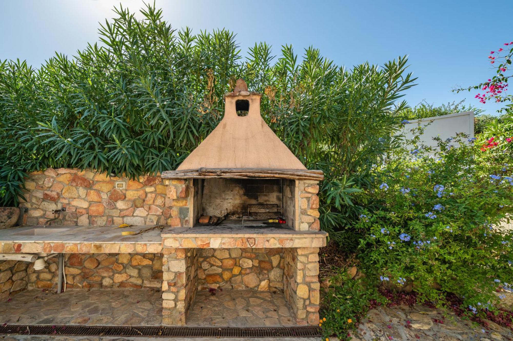 Villa Bouganville Cala Sinzias Castiadas Bagian luar foto